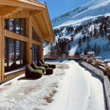 DOMKI CLARY CHALETS